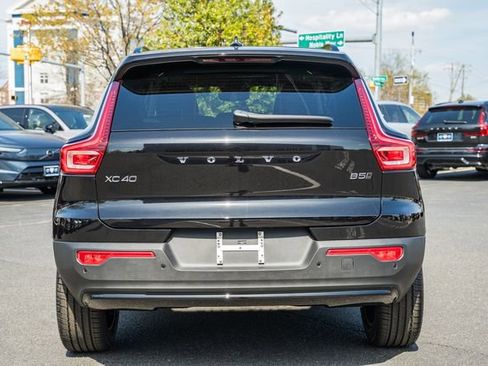 New 2026 Volvo XC40 B5 Plus w/ Climate Package image 6