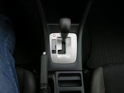 Used 2017 Subaru Crosstrek 2.0i Premium image 29