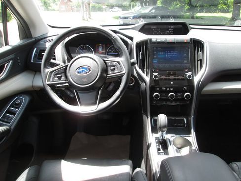 Used 2019 Subaru Ascent Limited w/ Popular Package #3 AWD/4WD image 11