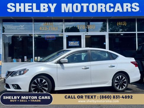 Used 2017 Nissan Sentra SR w/ SR Premium Technology Package FWD image 19