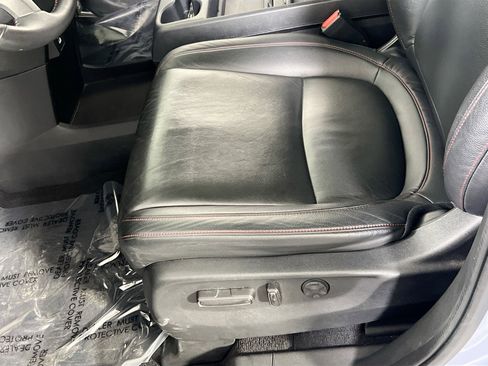 Used 2023 Honda Odyssey Sport image 18