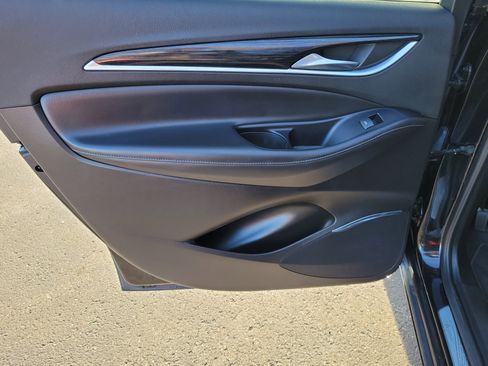 Used 2019 Buick Enclave Avenir w/ Avenir Technology Package image 13