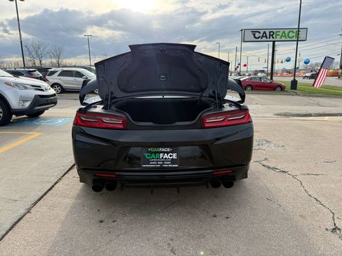 Used 2018 Chevrolet Camaro SS image 13