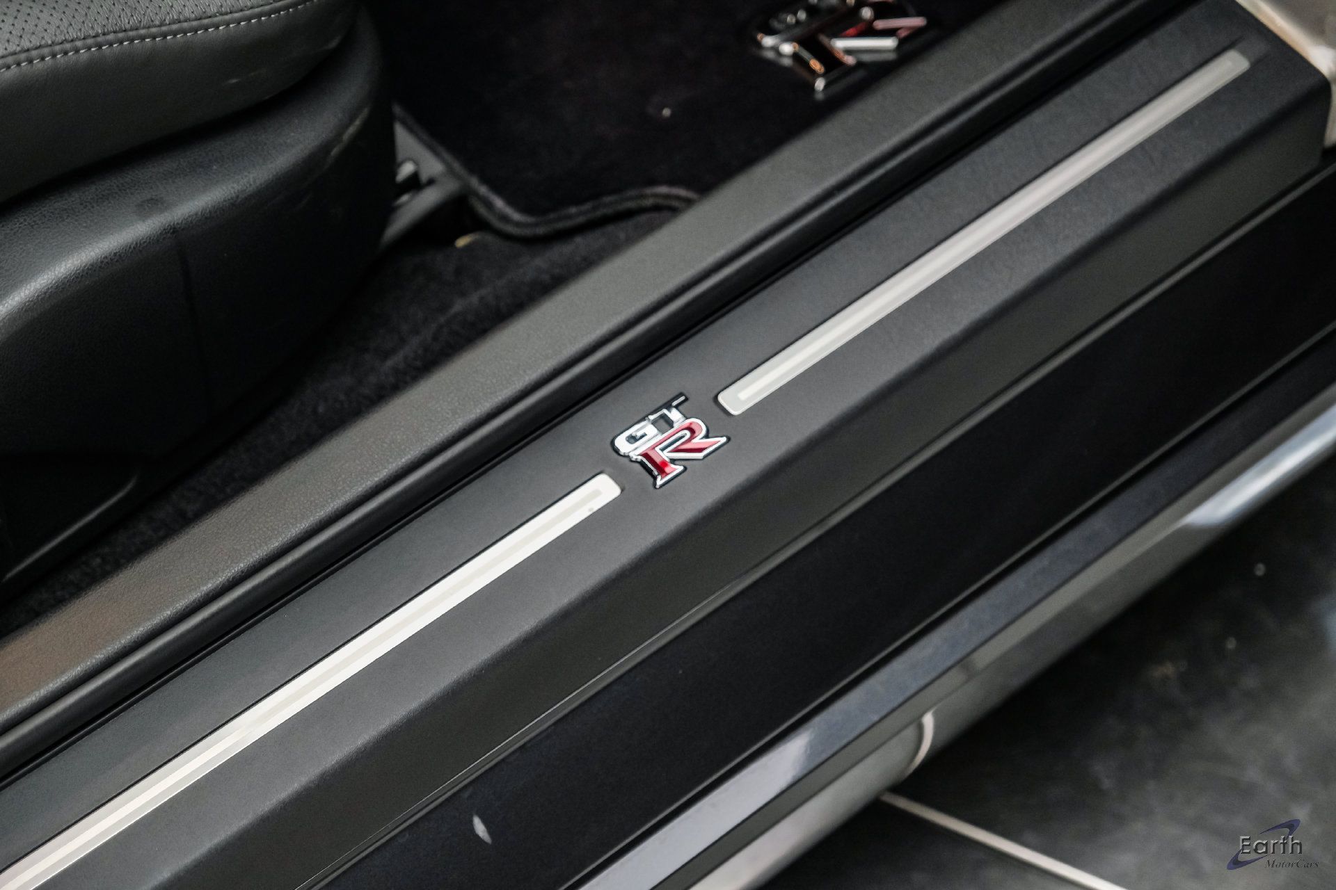 Used 2009 Nissan GT-R Premium AWD/4WD image 63