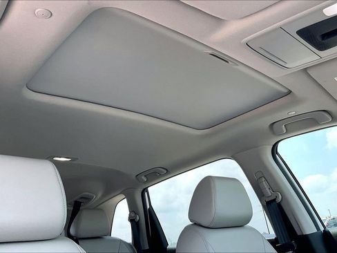 Used 2025 Honda CR-V EX-L image 28