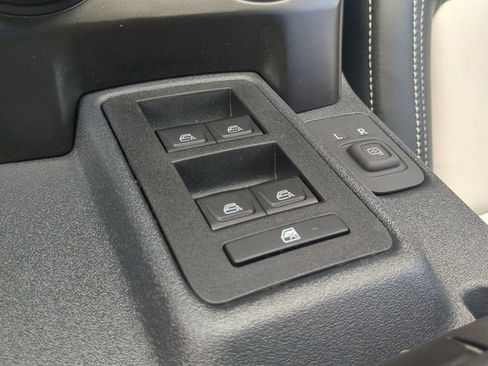 New 2026 Ford Bronco Outer Banks AWD/4WD image 25