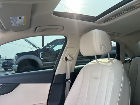 Used 2019 Audi A4 2.0T Premium w/ Convenience Package FWD image 13