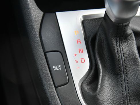 Used 2024 Kia Forte LXS image 22