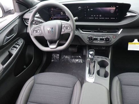 New 2026 Buick Envista Preferred FWD image 12