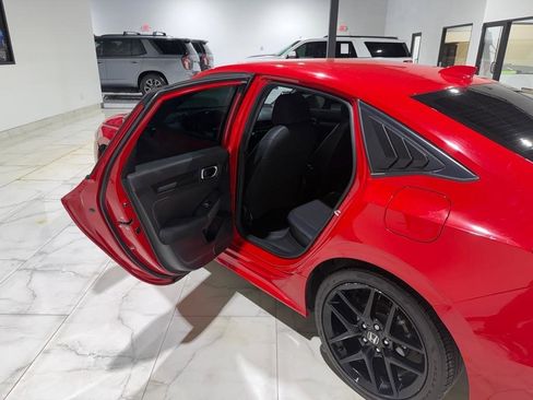 Used 2022 Honda Civic Sport image 13