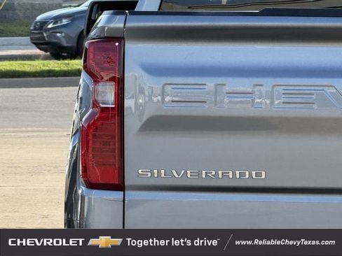 Used 2024 Chevrolet Silverado 1500 Custom RWD image 10