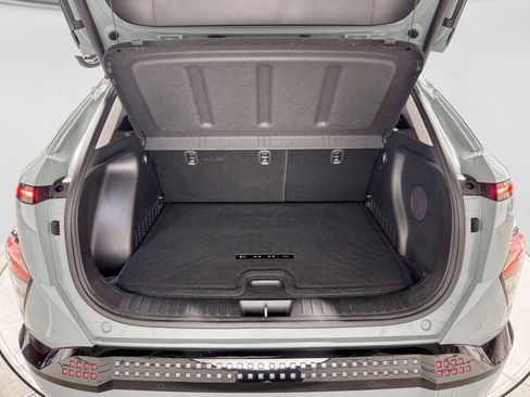 Used 2024 Hyundai Kona Limited FWD image 28
