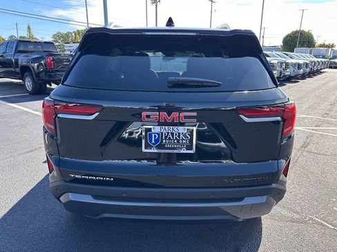 New 2026 GMC Terrain Elevation w/ Elevation Premium Package image 10