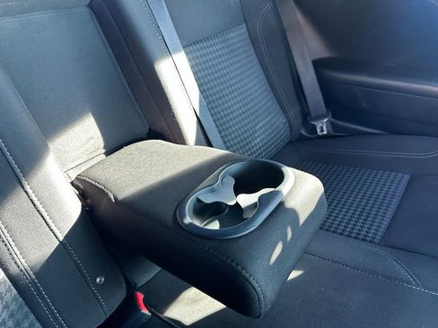 Used 2017 Dodge Challenger SXT w/ Sound Group image 32