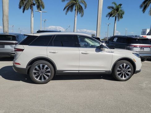 Certified 2022 Lincoln Corsair Reserve w/ Elements Package image 30