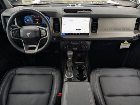 New 2025 Ford Bronco Outer Banks image 15