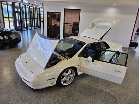 Used 1994 Lotus Esprit S4 RWD image 18