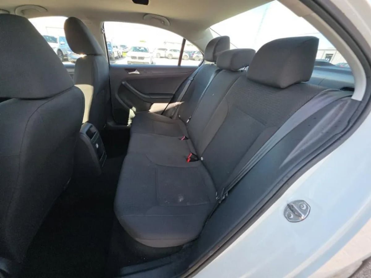 Used 2015 Volkswagen Jetta S FWD image 10