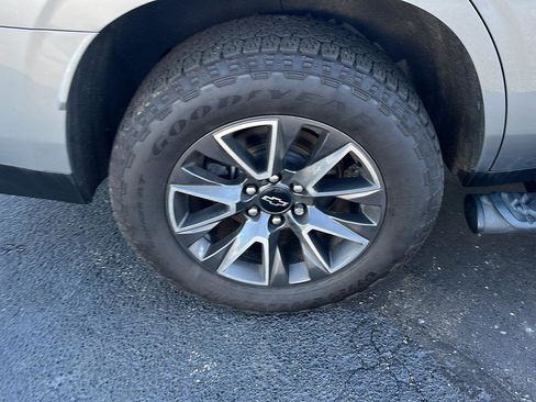 Used 2023 Chevrolet Tahoe Z71 image 38