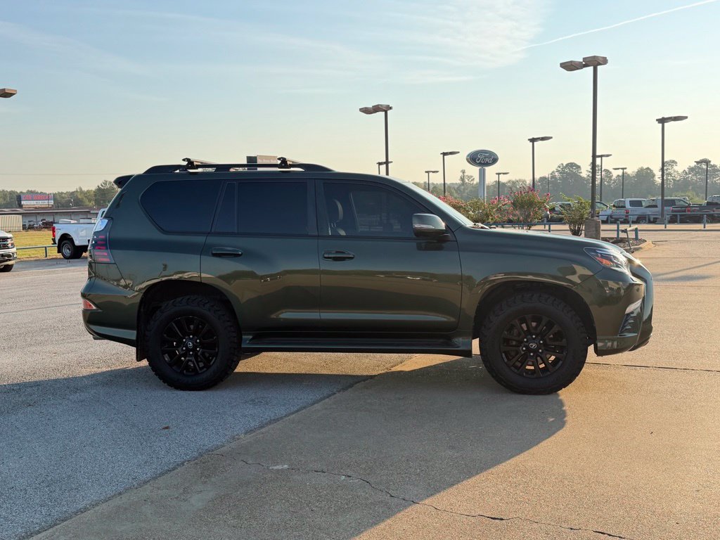 Used 2023 Lexus GX 460 w/ Black Line Special Edition AWD/4WD image 7