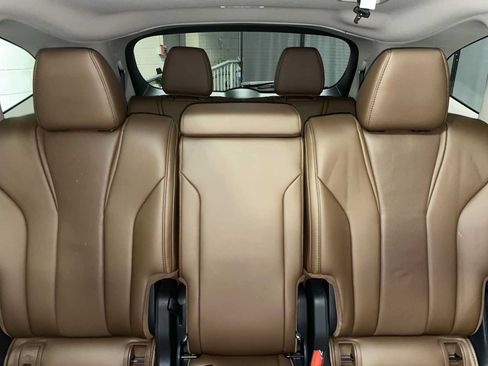 Used 2024 Acura MDX SH-AWD w/ Technology Package image 22