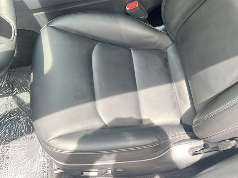 Used 2024 Tesla Model Y Long Range RWD image 20