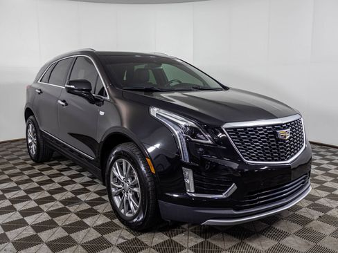 Used 2020 Cadillac XT5 Premium Luxury w/ LPO, Floor Liner Package AWD/4WD image 13