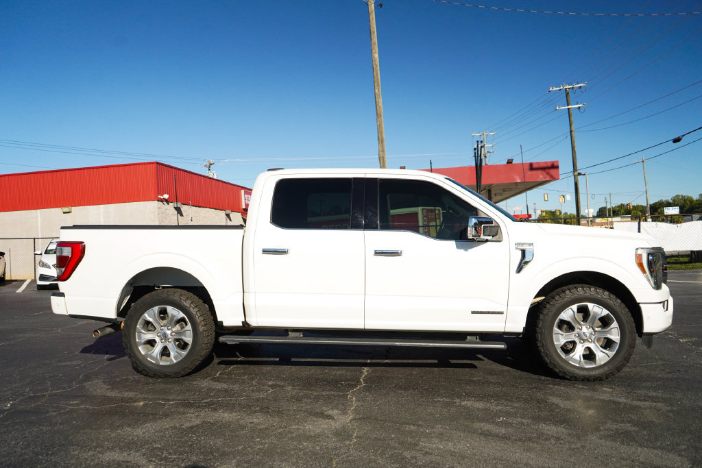 Used 2022 Ford F150 4x4 SuperCrew Hybrid image 3