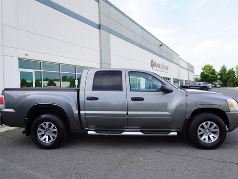Used 2007 Mitsubishi Raider LS AWD/4WD image 8