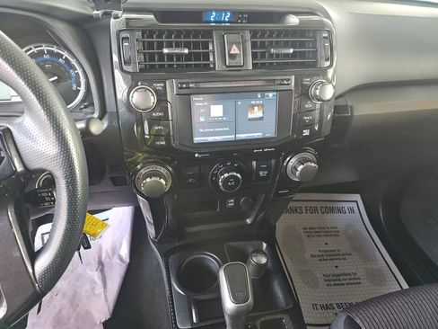 Used 2019 Toyota 4Runner TRD Off-Road image 5