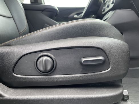 Used 2018 GMC Terrain SLT w/ Preferred Package image 37