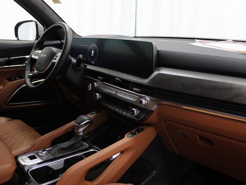 Used 2025 Kia Telluride SX Prestige X-Pro image 33