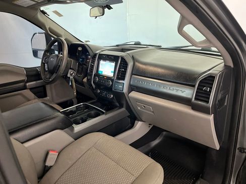 Used 2019 Ford F350 XLT w/ XLT Value Package image 21
