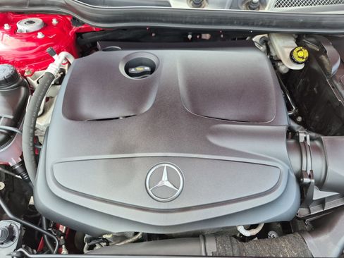 Used 2019 Mercedes-Benz GLA 250 4MATIC image 22