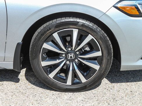 Certified 2024 Honda Civic EX-L image 13
