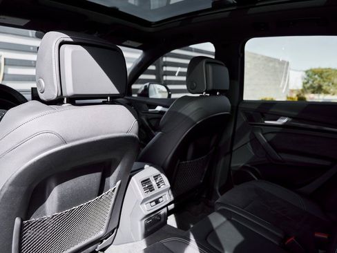 Used 2024 Audi SQ5 Premium Plus image 39