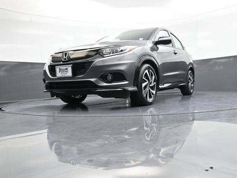 Used 2020 Honda HR-V Sport image 25