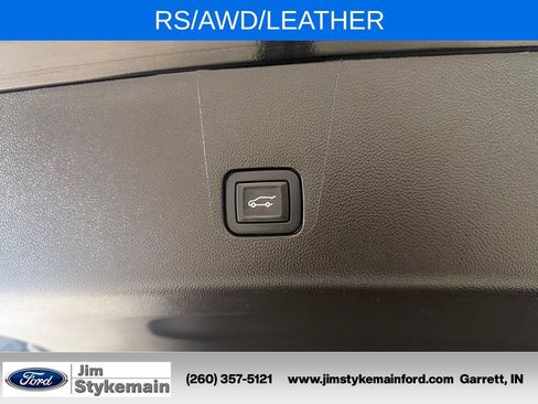 Used 2022 Chevrolet Traverse RS AWD/4WD image 38