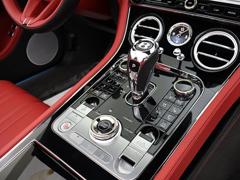 New 2026 Bentley Continental GTC AWD/4WD image 37