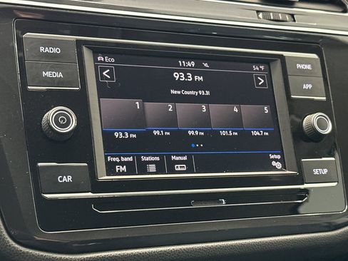 Used 2018 Volkswagen Tiguan S w/ 3rd Row Seat Package AWD/4WD image 22