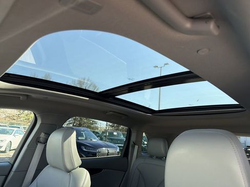 Used 2022 Lincoln Nautilus Reserve w/ Cargo Utility Package image 28