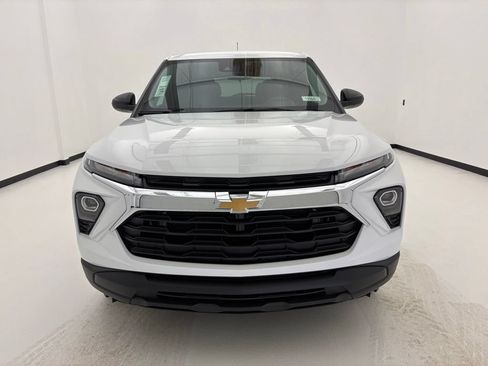 New 2026 Chevrolet TrailBlazer LS w/ LS Convenience Package FWD image 11