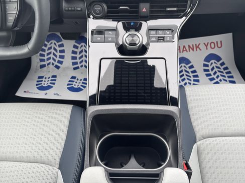 Used 2025 Subaru Solterra Touring image 22