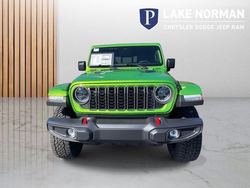 New 2026 Jeep Gladiator Rubicon image 3