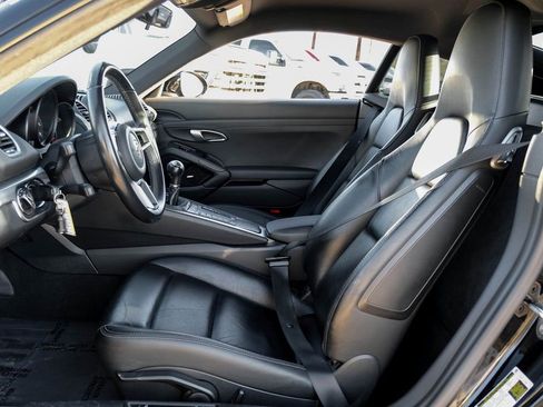 Used 2019 Porsche 718 Cayman image 26