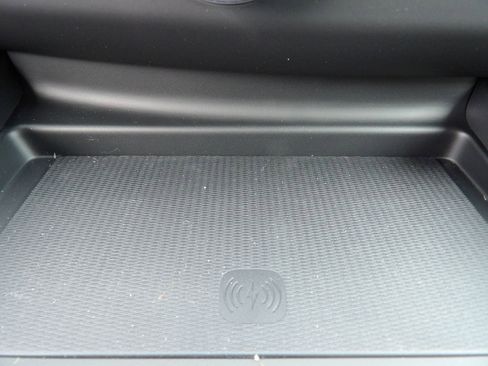 New 2026 Volvo XC60 B5 Plus w/ Protection Package Premier image 22