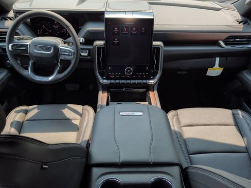 New 2026 GMC Yukon XL Denali w/ Sun & Power Step Package AWD/4WD image 23