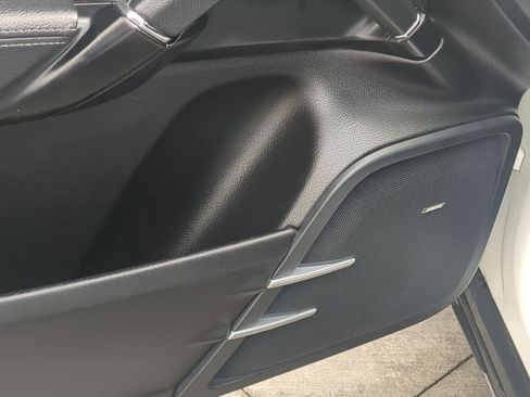 Used 2017 Porsche Cayenne Platinum Edition image 14