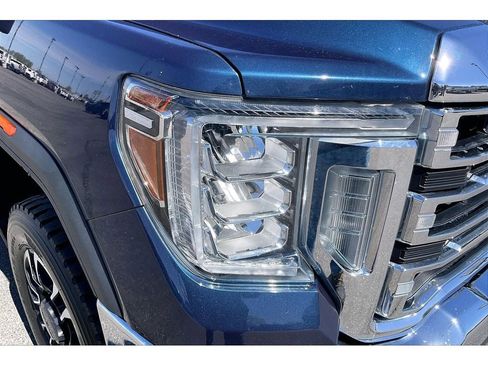 Used 2020 GMC Sierra 3500 SLT w/ SLT Convenience Package AWD/4WD image 30