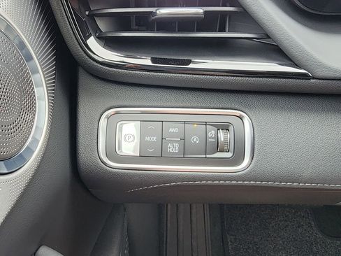 New 2026 Buick Enclave Avenir w/ Super Cruise Package AWD/4WD image 19